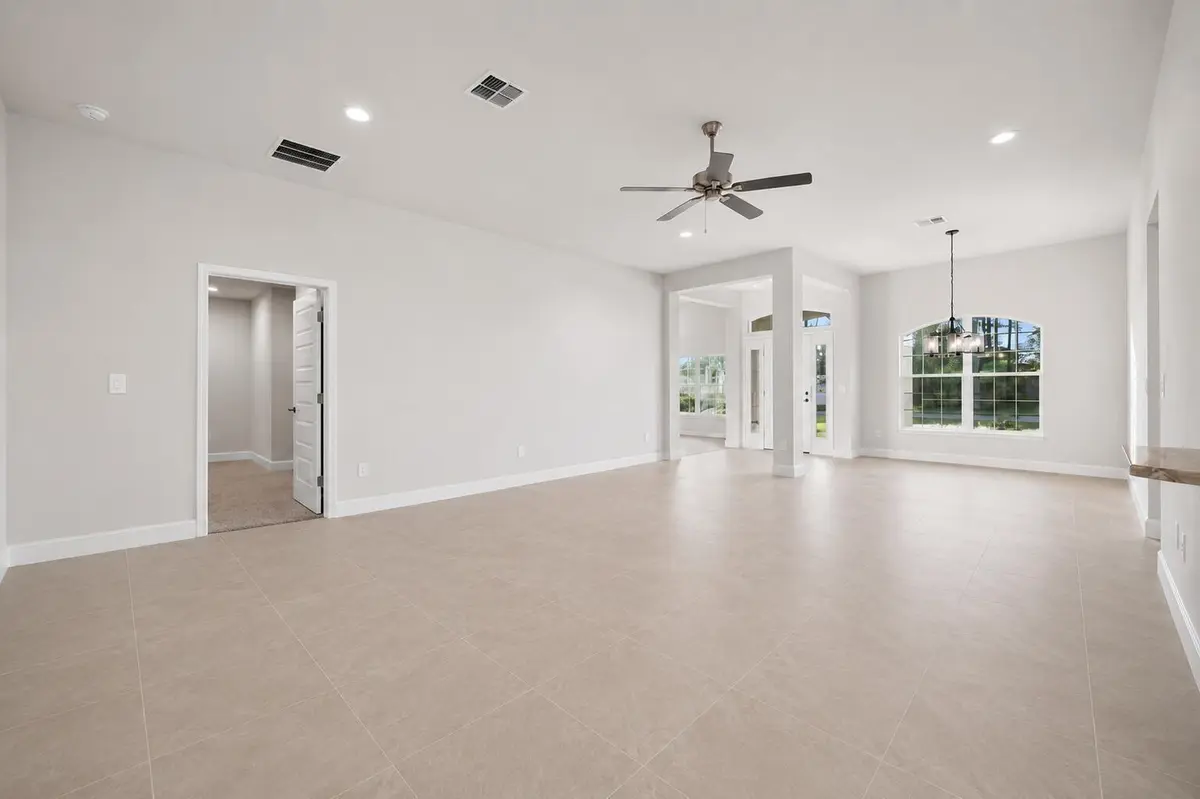 Living area at 292 SW Ridgecrest Drive, Port St. Lucie