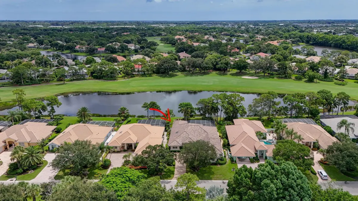 Breathtaking Views at 4407 SE Haig Point Court, Stuart