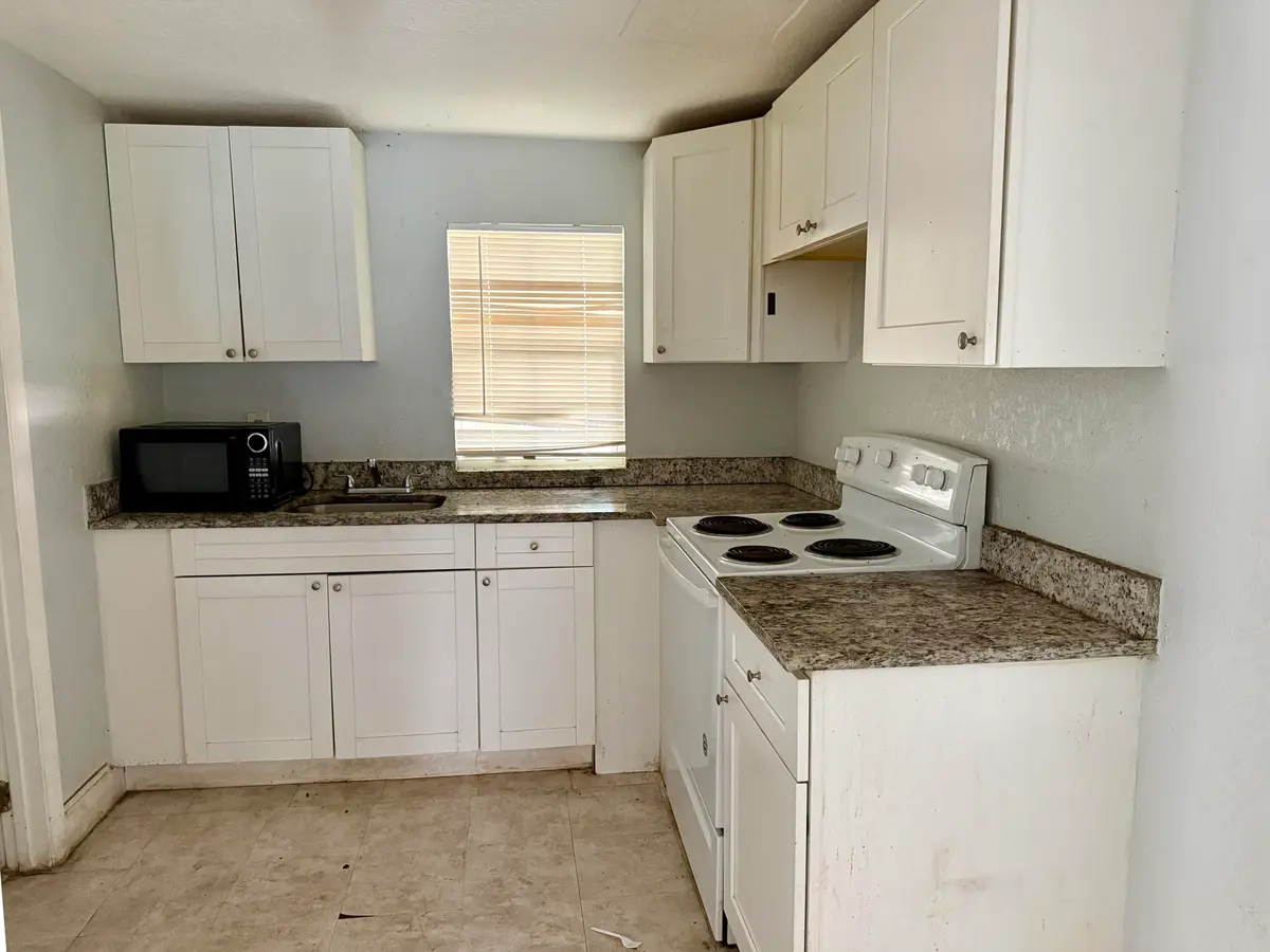 Kitchen 1 at 1108 State Street, West Palm Beach