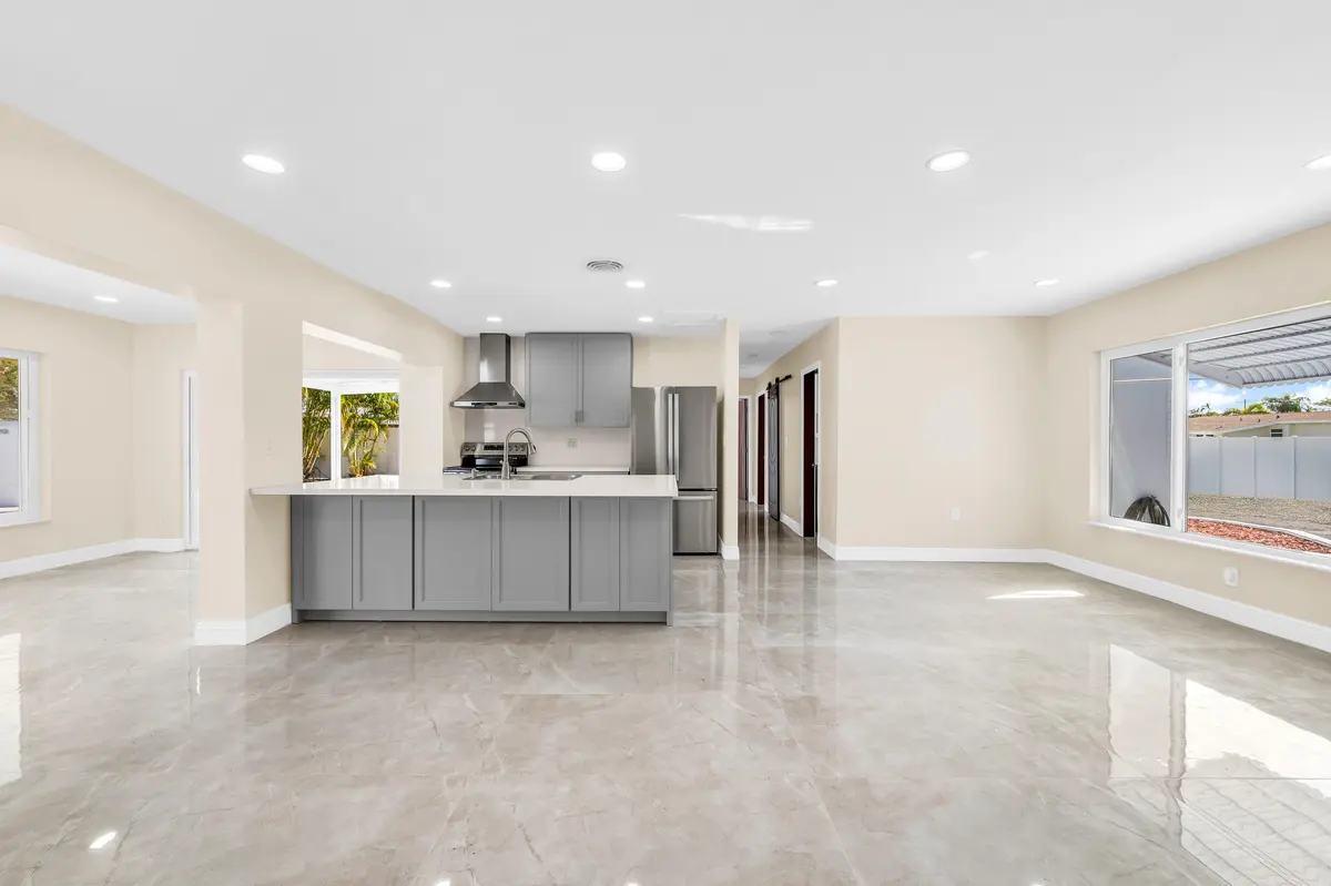photo-2 at 461 NE 44TH Street, Boca Raton