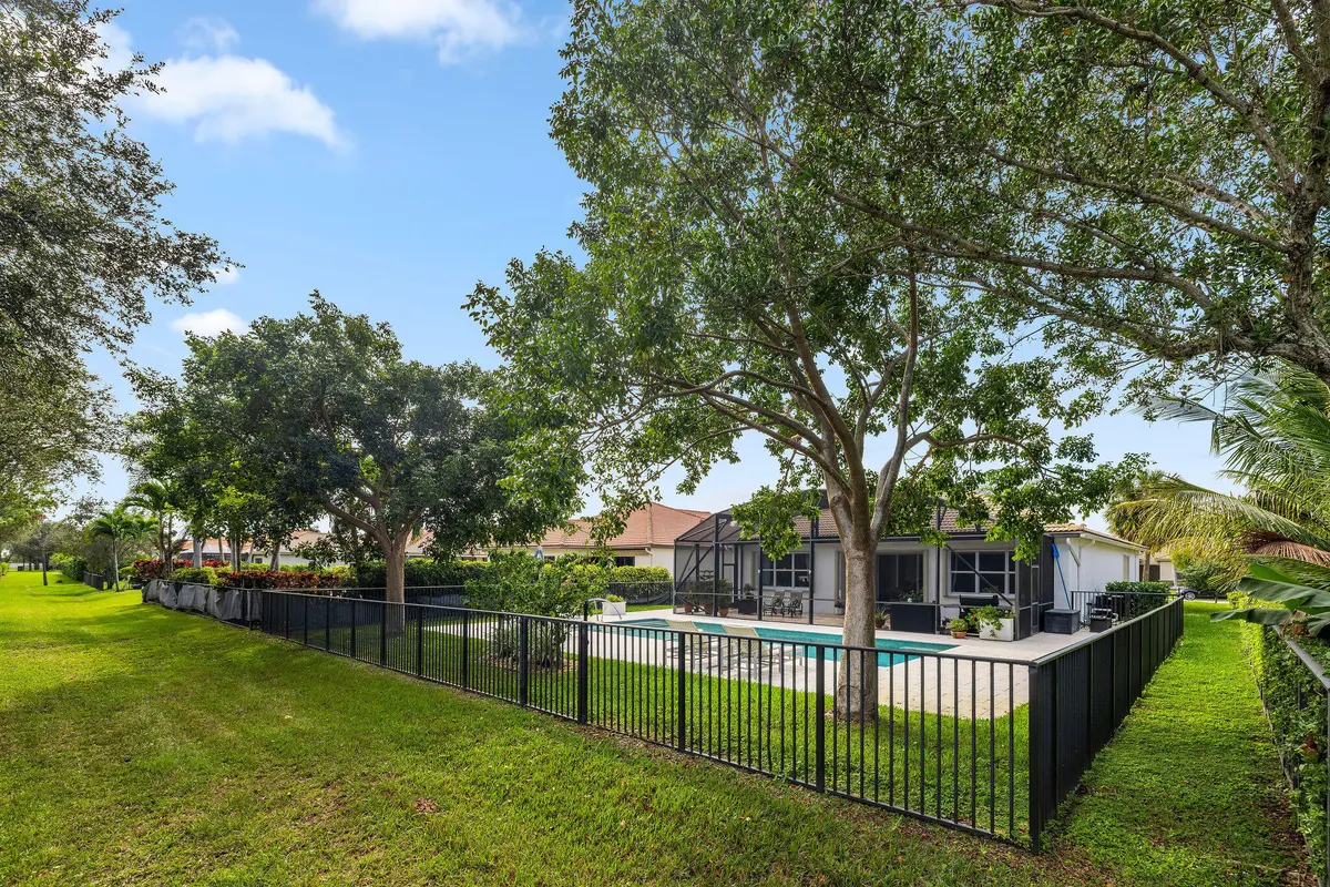 72__9362_Isles_Cay_dr_photo_by_SupremeSc at 9362 Isles Cay Drive, Delray Beach