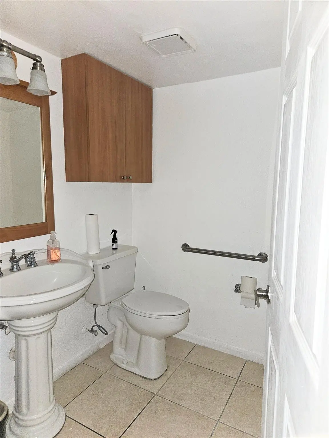 Photo 9 at 6187 NW 167th Street, Miami Lakes