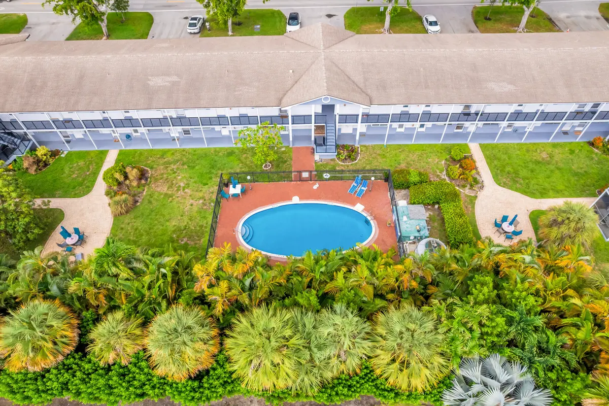 1431 S 14TH Avenue 209, Hollywood, FL – photo 1