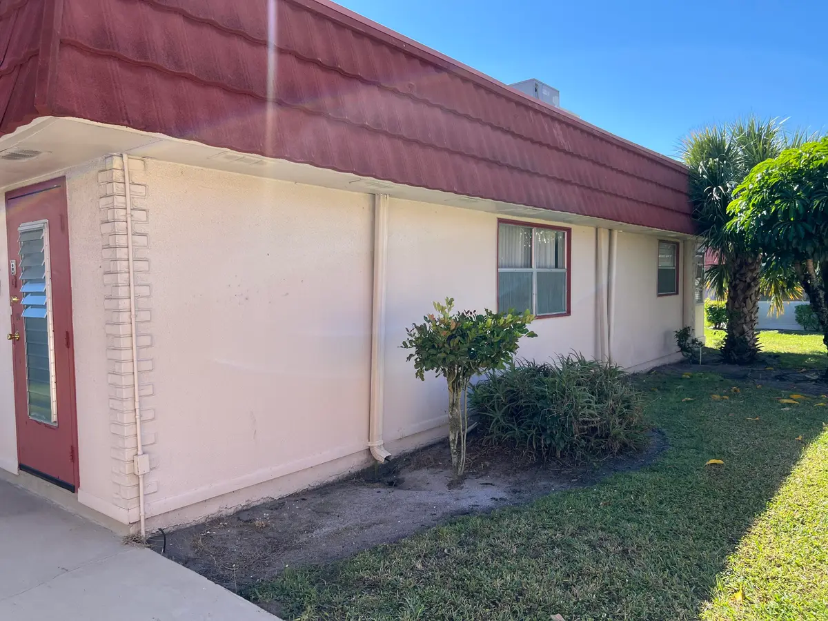 SIDE OF UNIT at 254 Seville K 254, Delray Beach