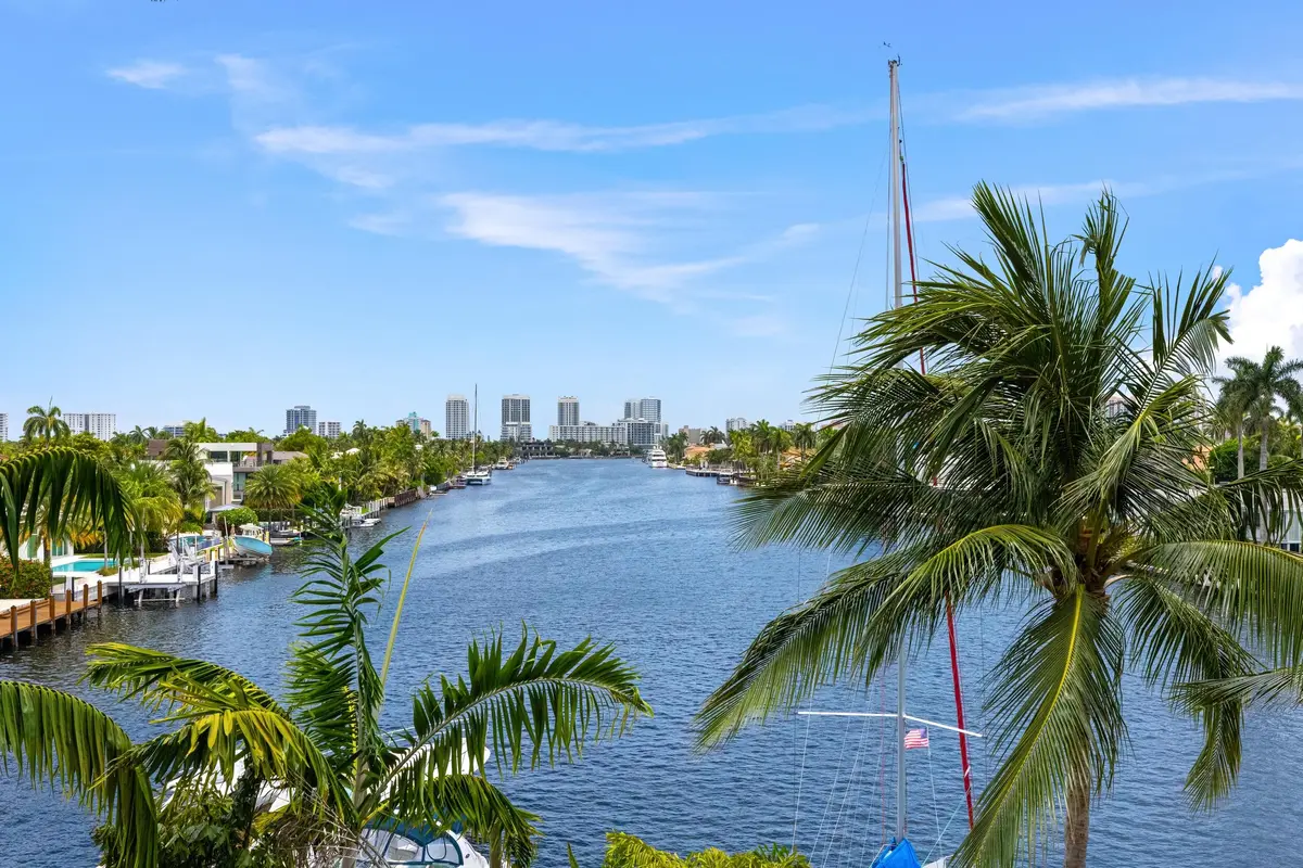 ACXV9081 at 516 HENDRICKS Isle 4A, Fort Lauderdale