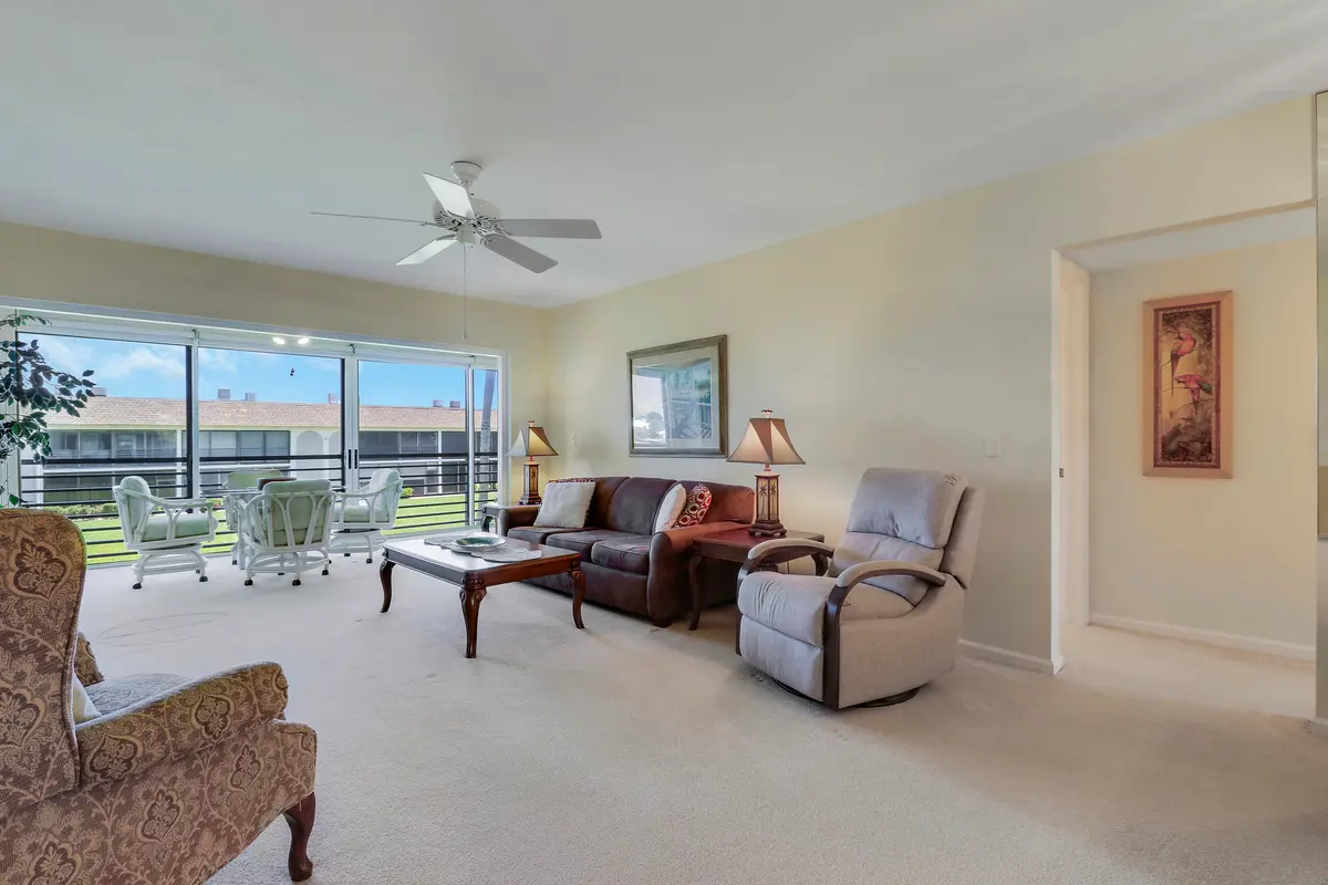 Living at 755 Saturn Street I206, Jupiter
