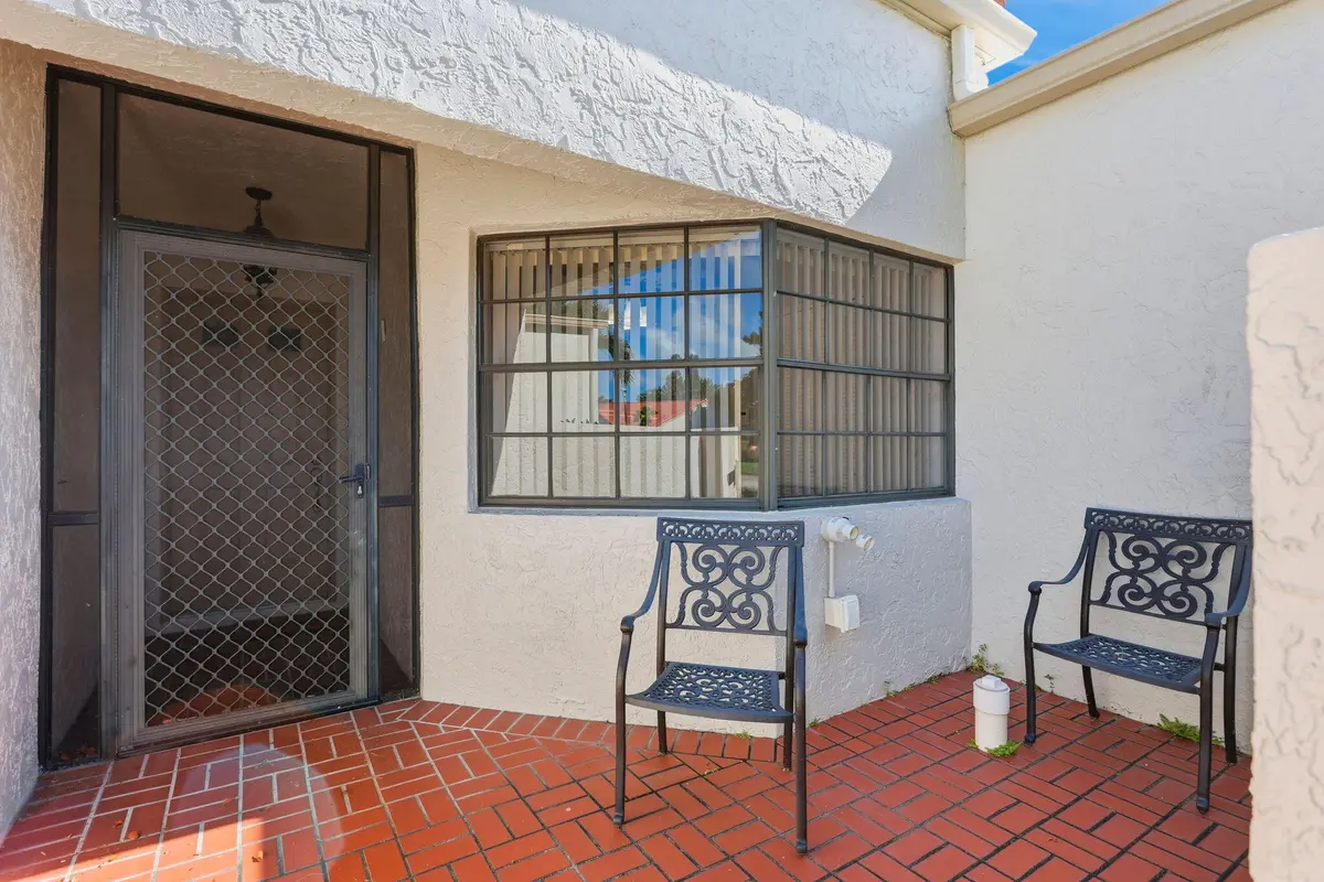 21-web-or-mls-022_0E2A0170 at 5887 Parkwalk Circle, Boynton Beach