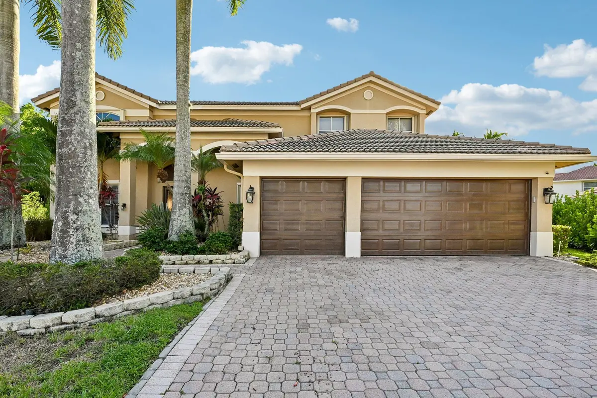 3-web-or-mls-Victoria Pointe Ln-S0808-00 at 1664 Victoria Pointe Lane, Weston
