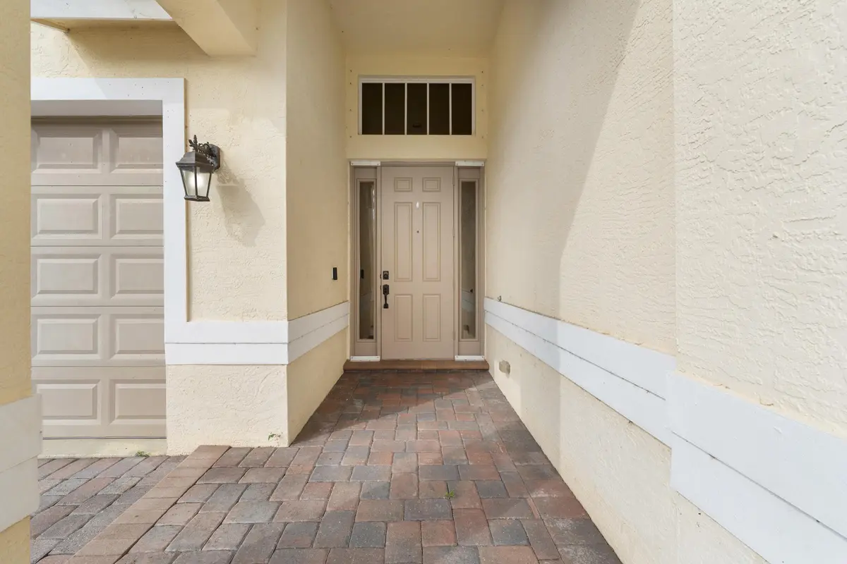 Entrance at 1040 SE Fleming Way, Stuart