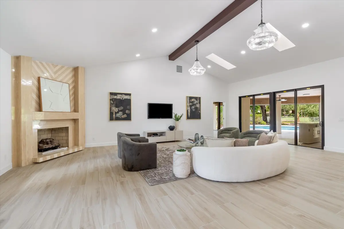 Striking Marble Fireplace at 460 Glenbrook Drive, Atlantis