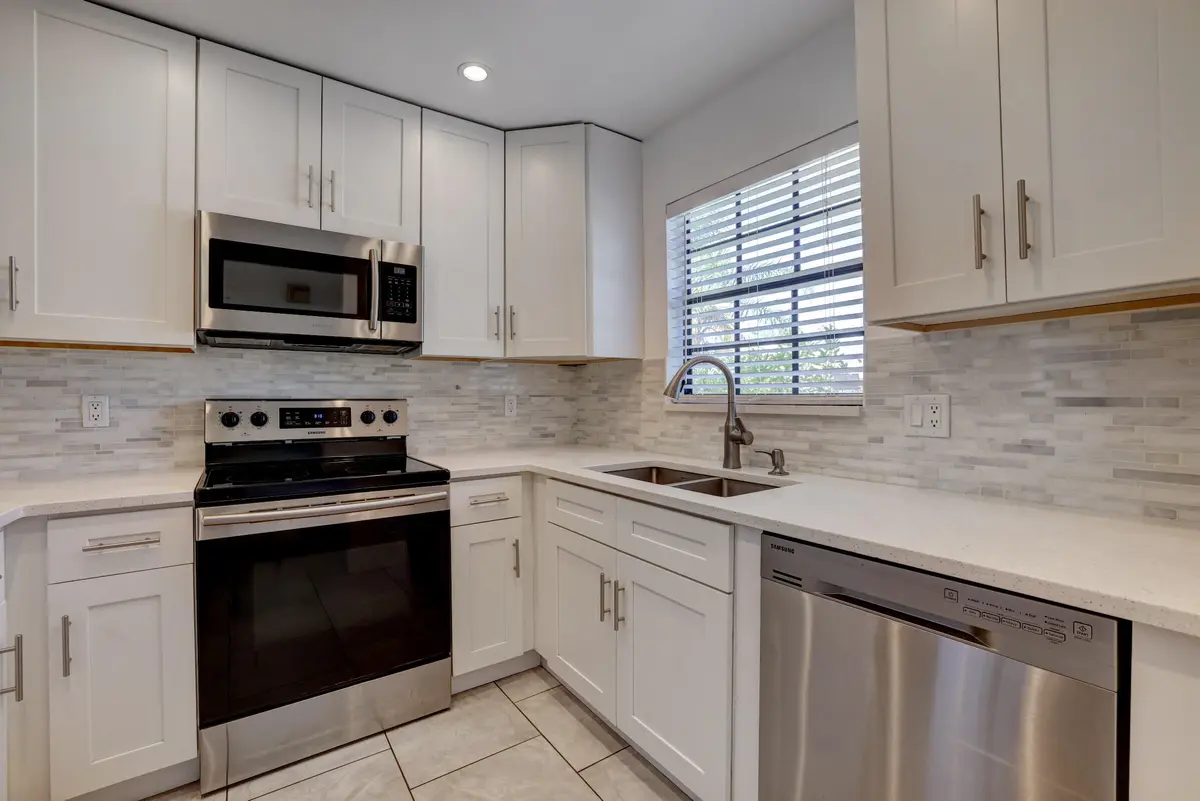 5770 SE WILSIE Drive, Stuart, FL – photo 7