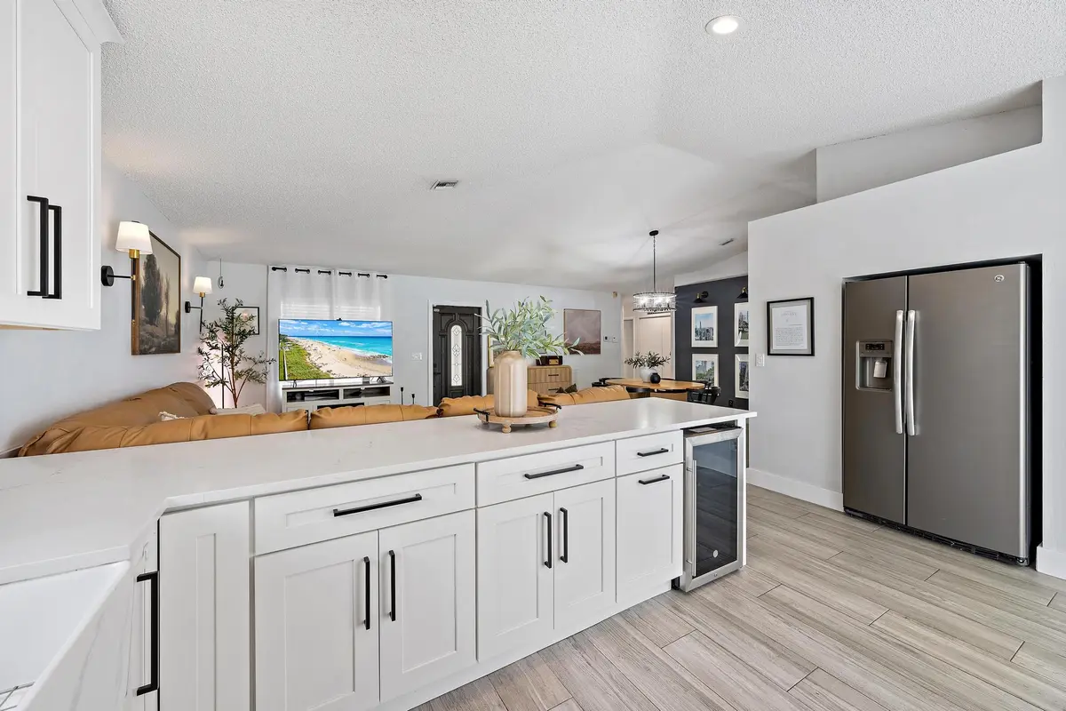 Kitchen at 5483 Club Circle, Haverhill