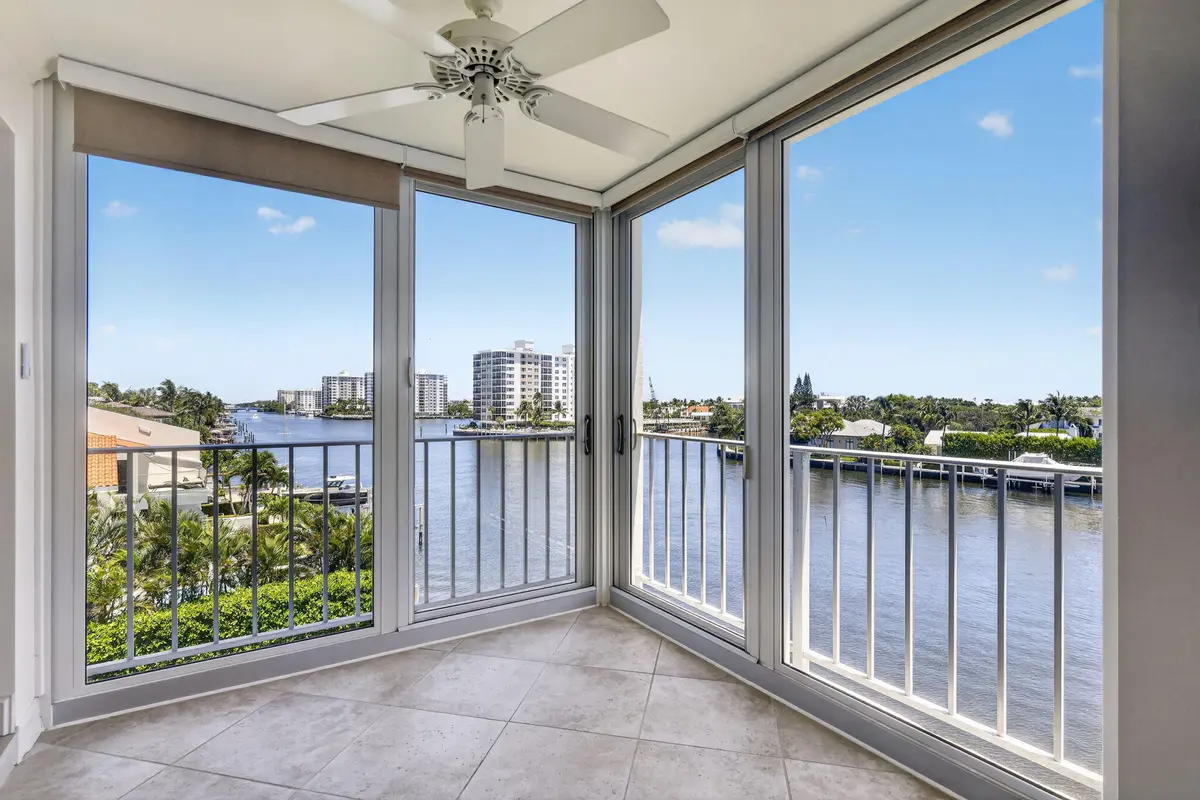 10-web-or-mls-_14A0263 at 555 SE 6TH Avenue 4F, Delray Beach