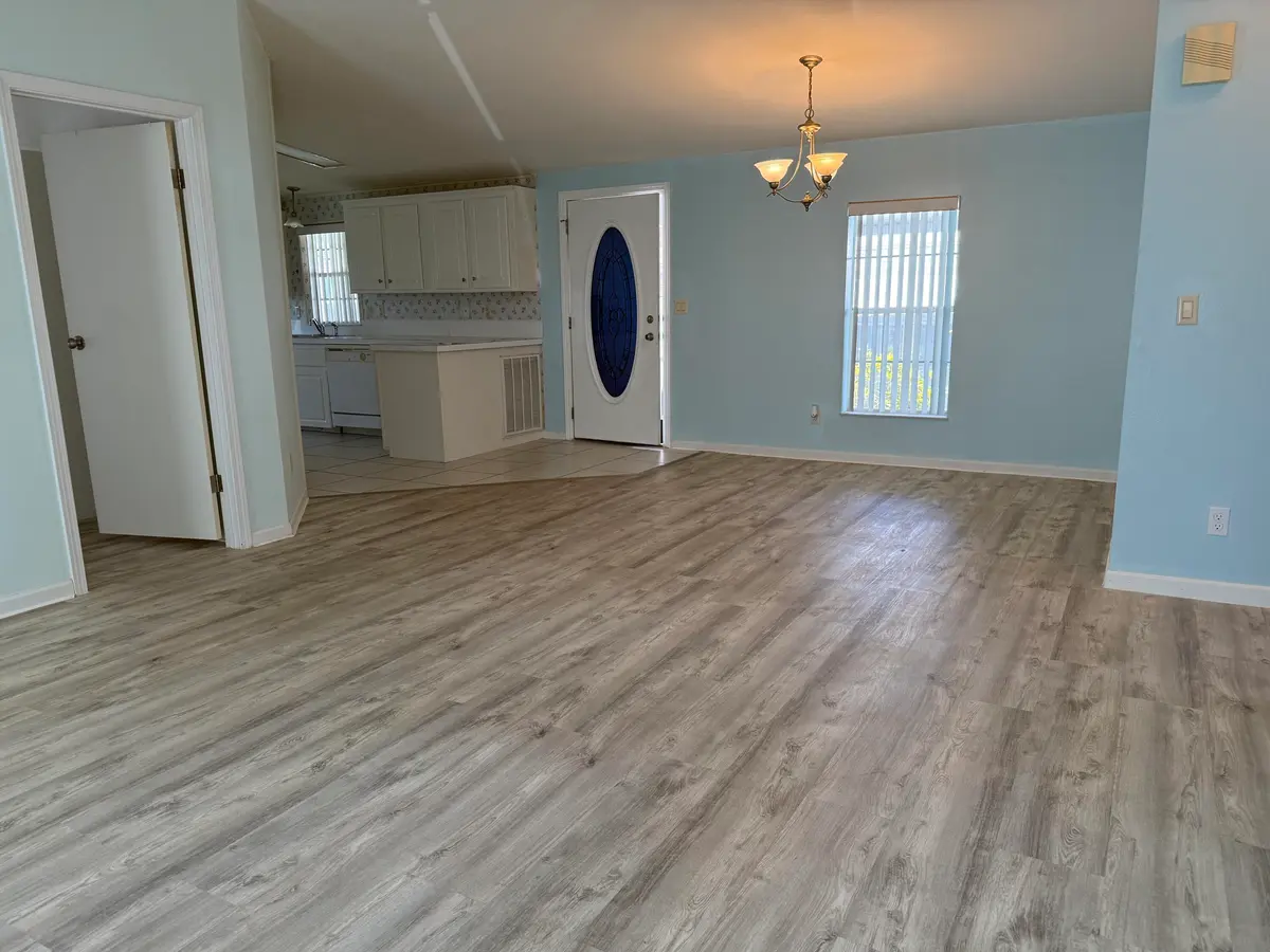 new 3 at 294 Kingfisher Avenue, Fort Pierce