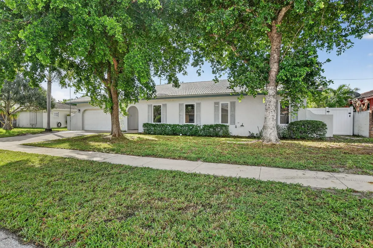 1-web-or-mls-016_DSC_1526 at 1544 NW 9th Street, Boca Raton