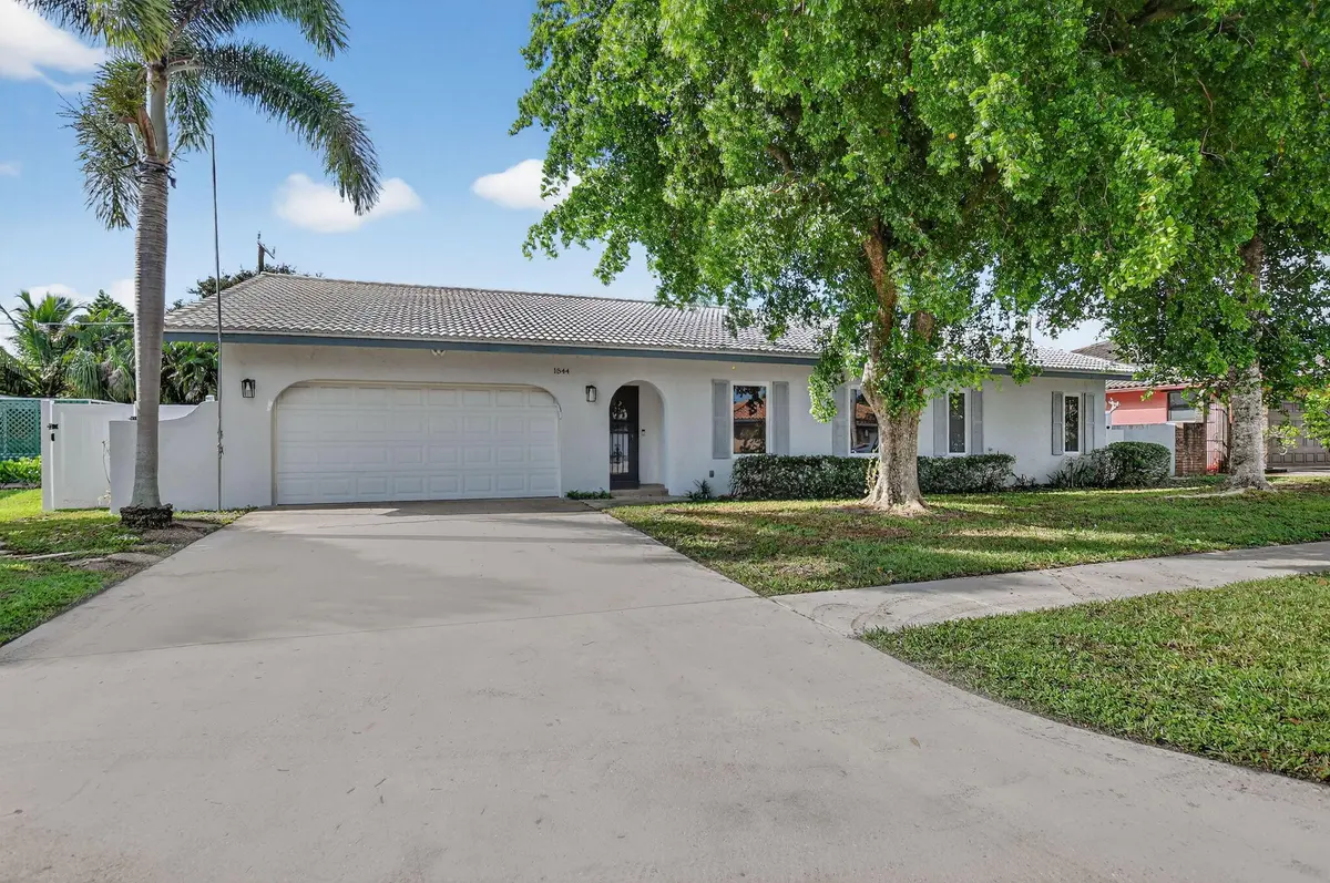 3-web-or-mls-018_DSC_1536 at 1544 NW 9th Street, Boca Raton