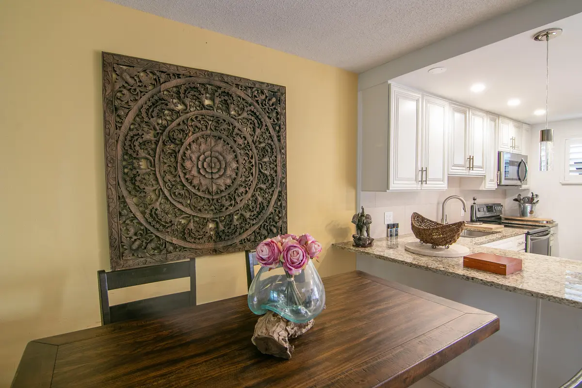 DINING AREA at 2812 Garden Drive 101, Lake Worth Beach