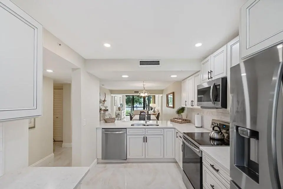 Kitchen at 2101 Marina Isle Way 203, Jupiter