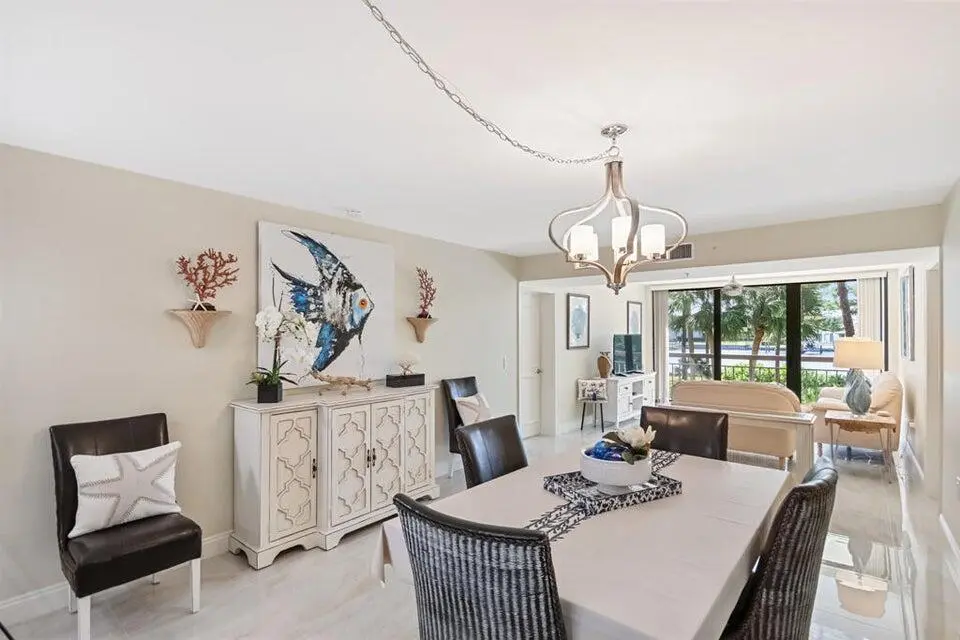 Dining Room at 2101 Marina Isle Way 203, Jupiter