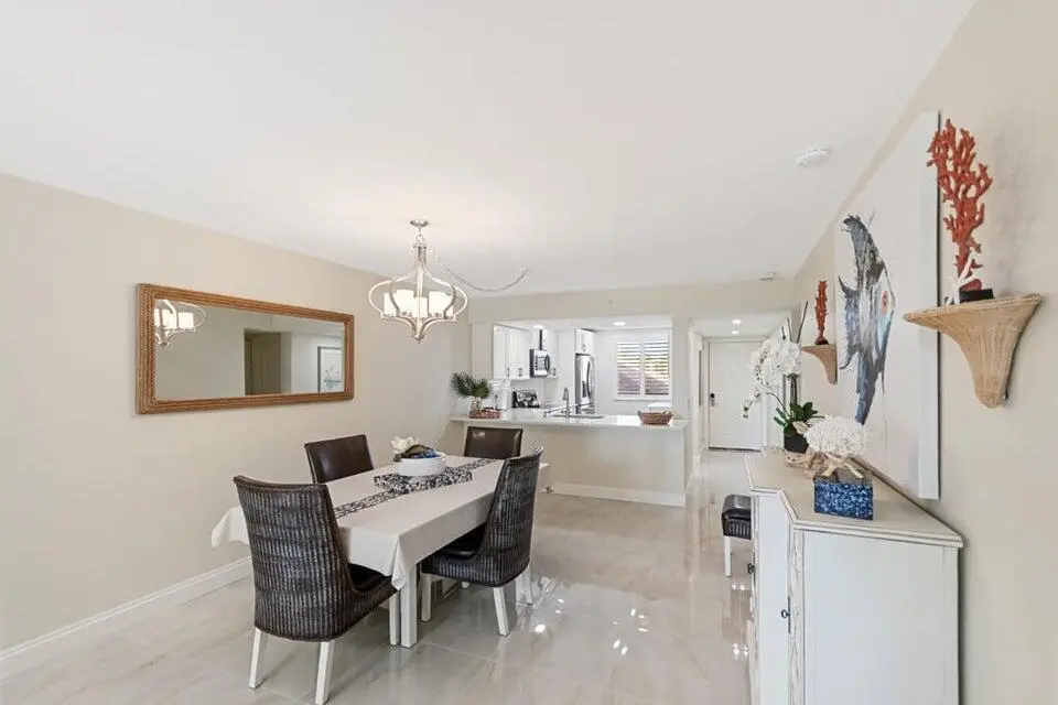 Dining Room at 2101 Marina Isle Way 203, Jupiter