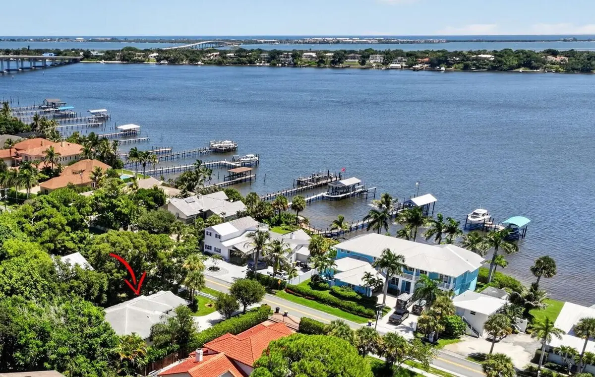 974 by water at 974 SE SAINT LUCIE Boulevard, Stuart