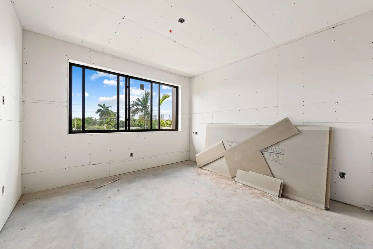 5-web-or-mls-_BWP7601 at 855 SW 14th Court 855, Fort Lauderdale