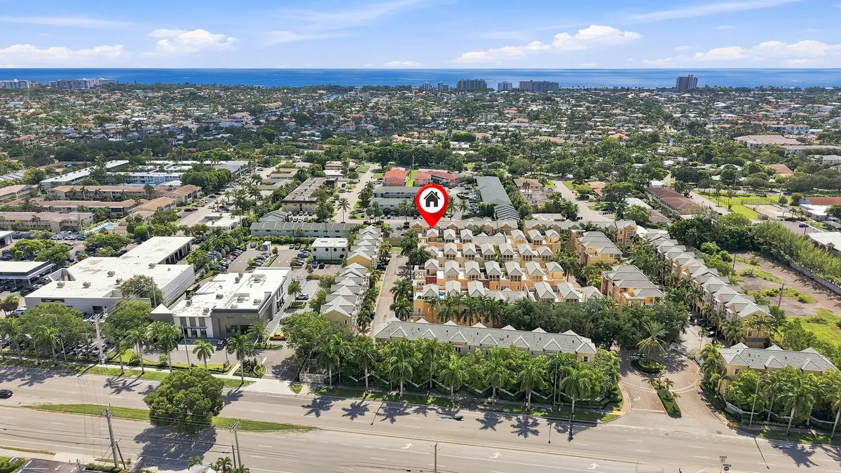 Aerial View at 2332 Vintage Drive, Lighthouse Point