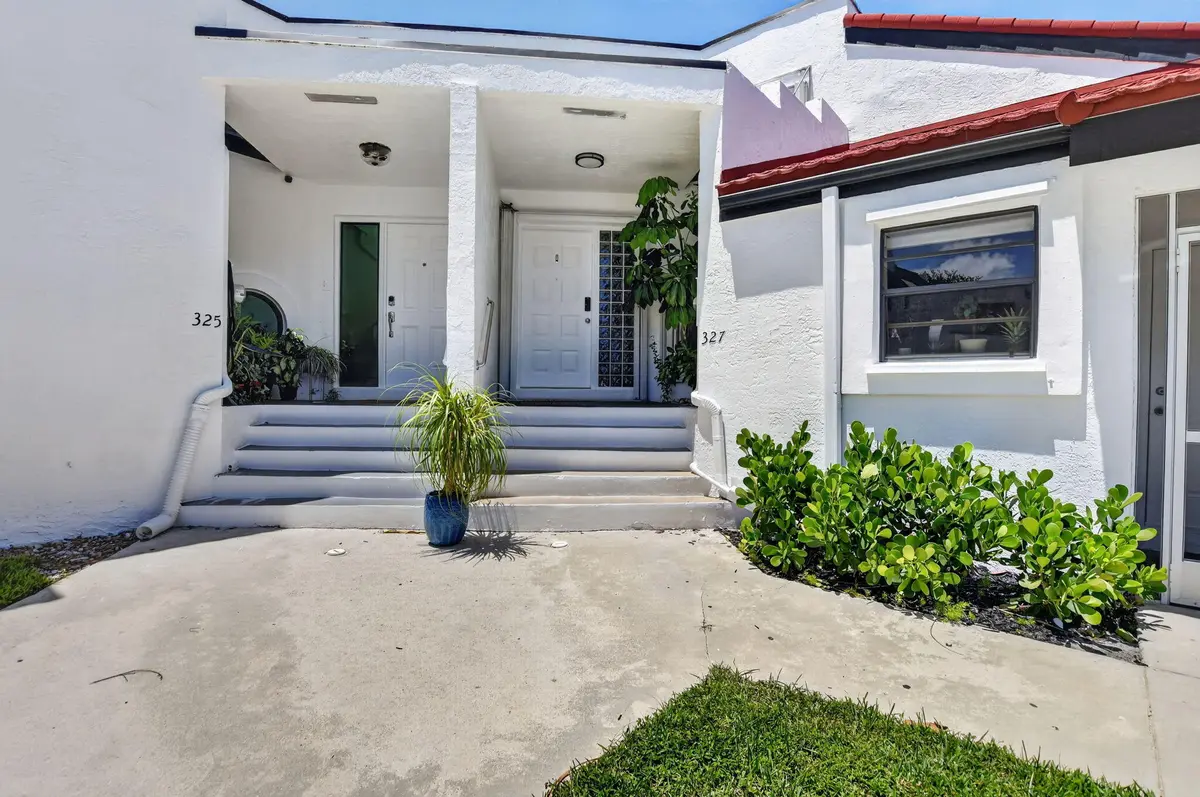 Entrance at 327 NW 36TH Avenue, Deerfield Beach