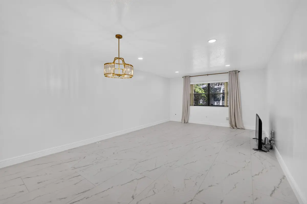 24-web-or-mls-5D1A1097 at 320 Elmira Court, Royal Palm Beach
