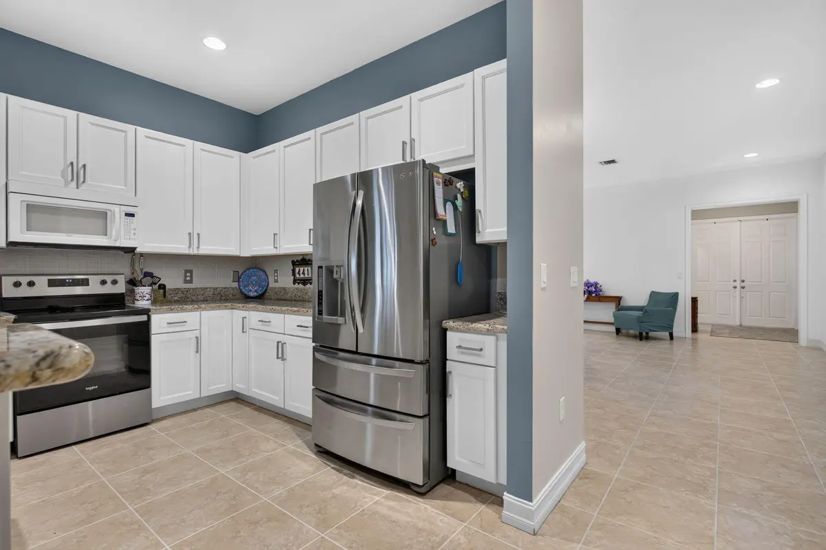 27-web-or-mls-7443-8405 at 7443 NW 113TH Avenue, Parkland