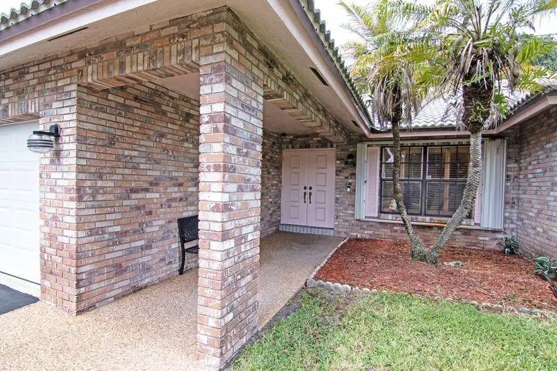 manor at 11929 NW 2ND Manor, Coral Springs