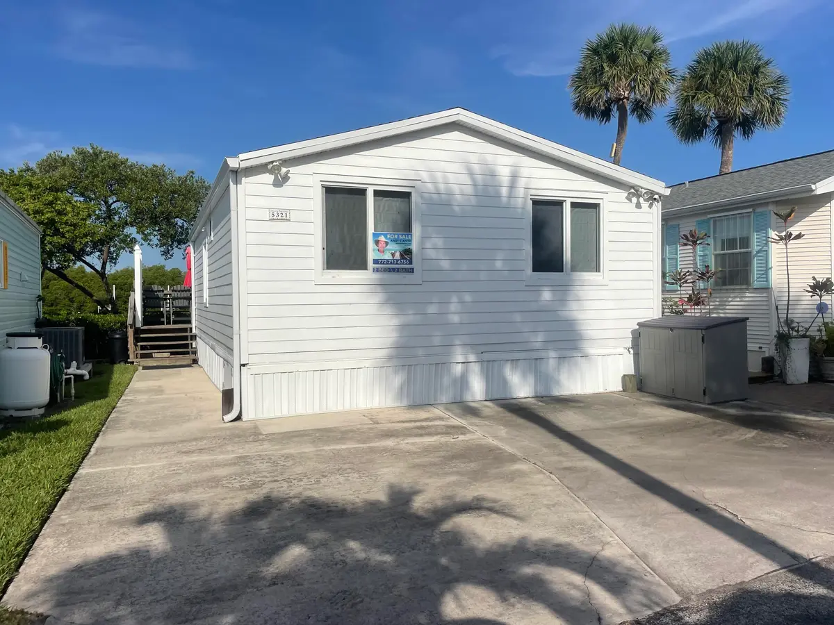IMG_6826 at 5321 MONTEGO Circle, Fort Pierce