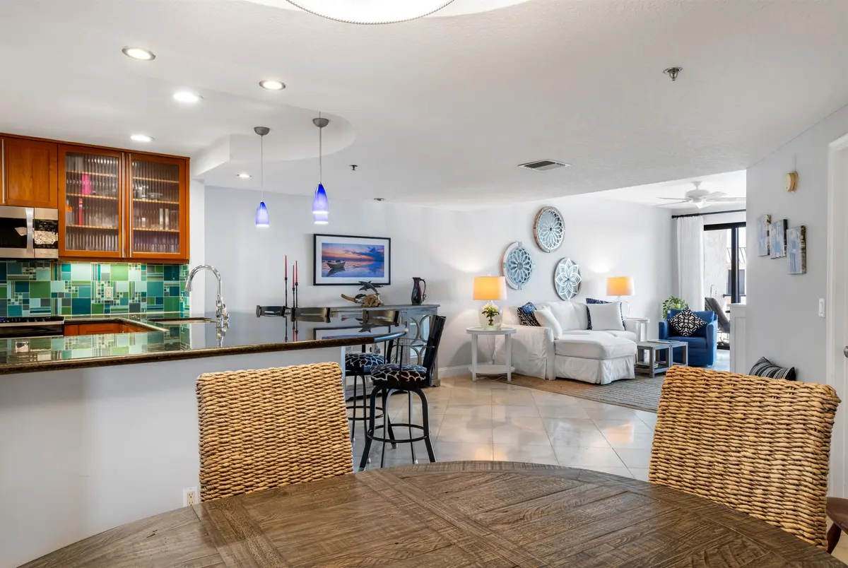 DINING_TO_LIVING_ROOM at 1035 S Federal Highway Ph-11, Delray Beach