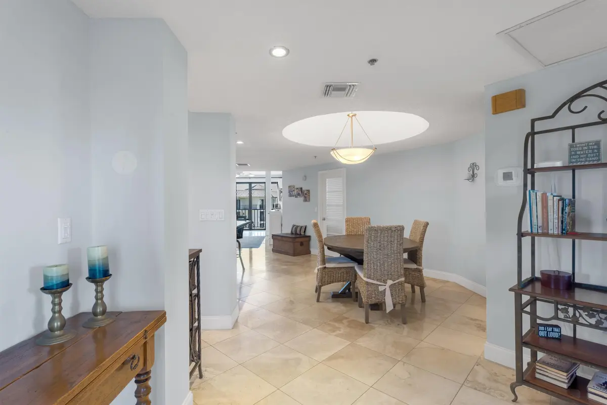 OVERALL at 1035 S Federal Highway Ph-11, Delray Beach