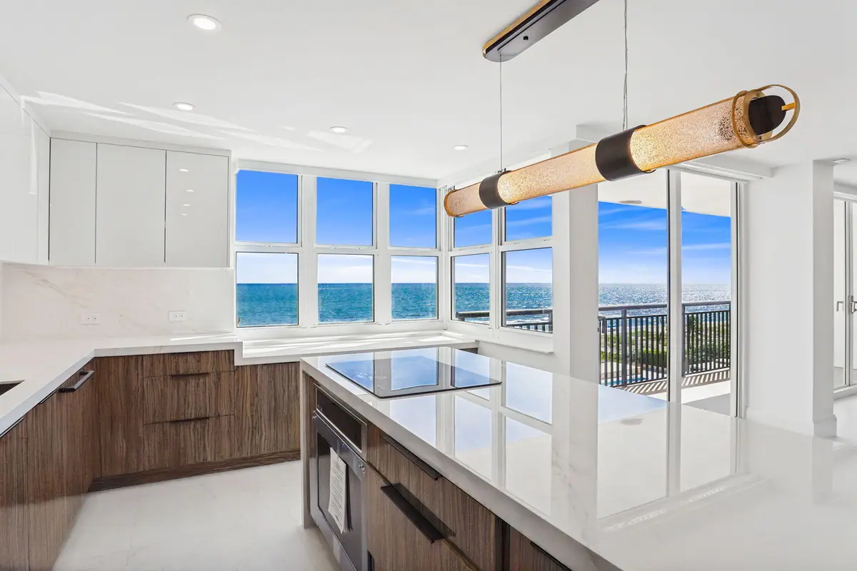 2-web-or-mls-0E2A0417 at 2000 S Ocean Boulevard 6E, Boca Raton