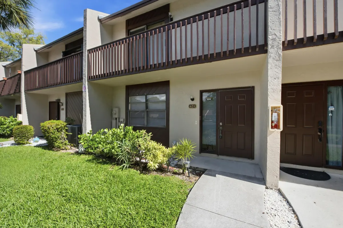 6__dsc8217 at 621 NW 47th Street, Deerfield Beach
