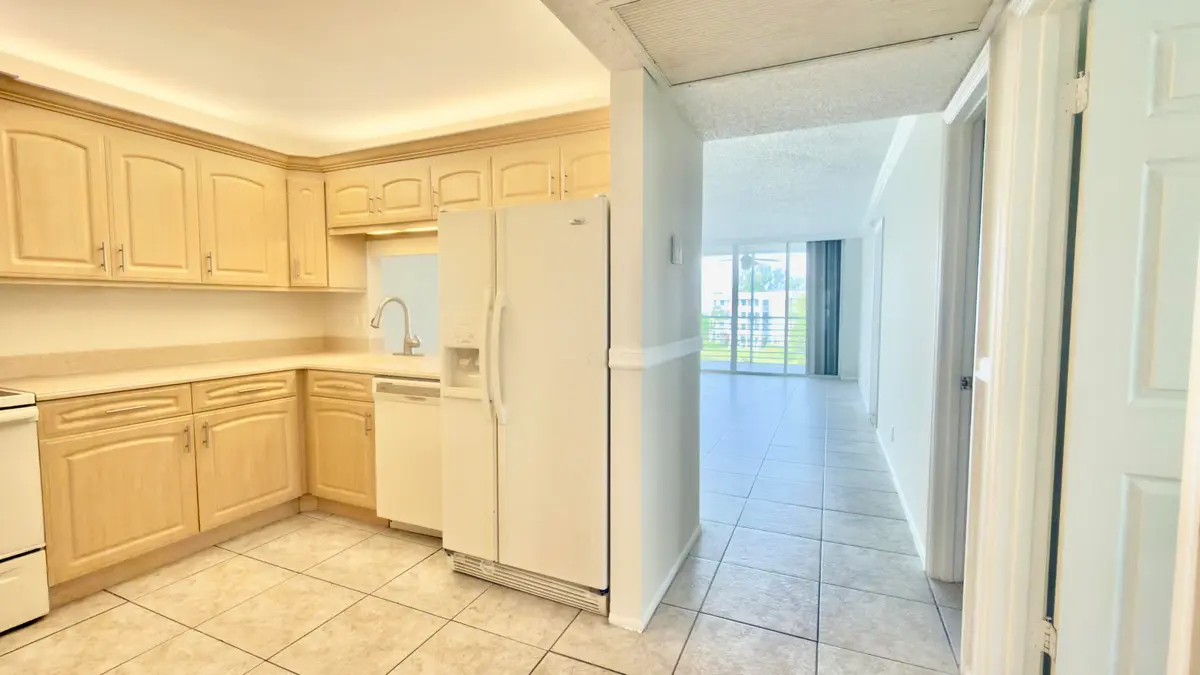 IMG_8917 at 9311 ORANGE GROVE Drive 402, Davie