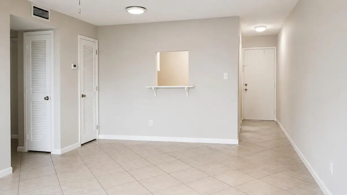 large (1) at 665 Glouchester Street Apt 17, Boca Raton