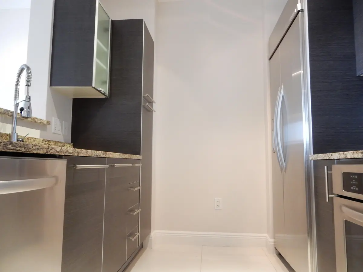 Kitchen at 550 Okeechobee Boulevard 714, West Palm Beach
