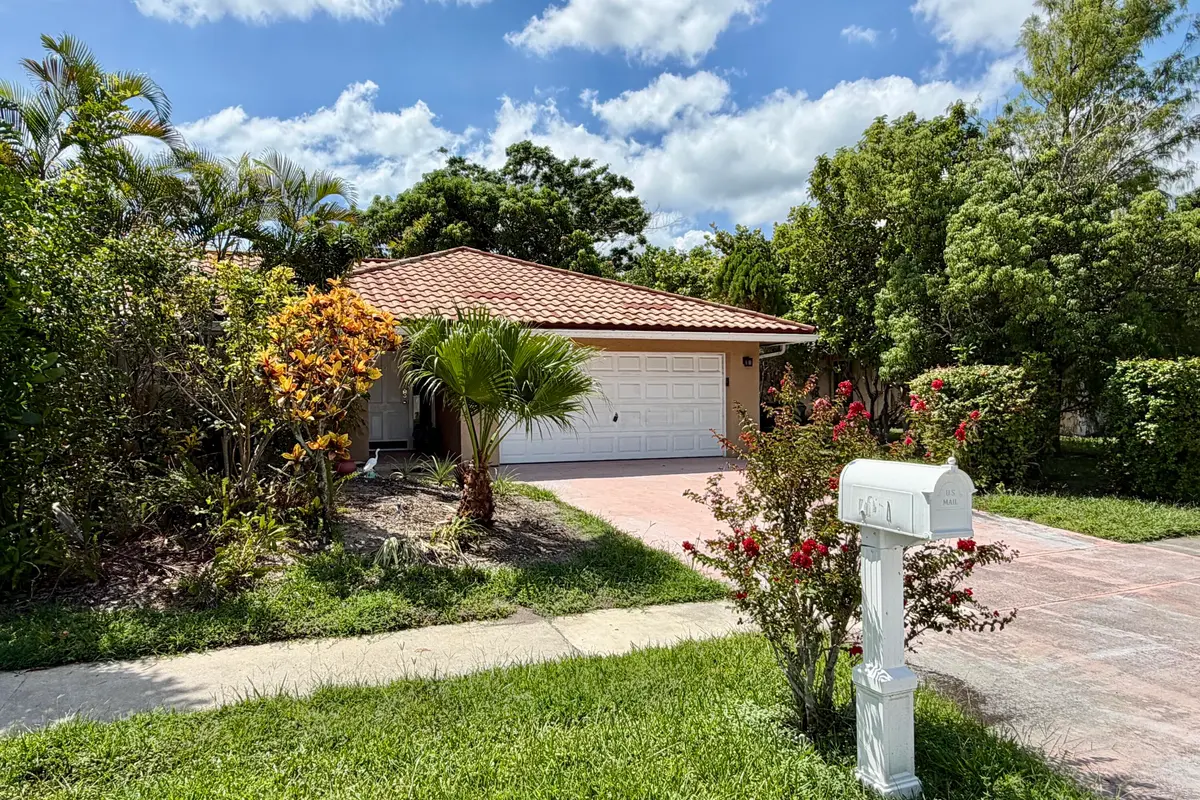 IMG_5511 at 7160 NW 4TH Avenue, Boca Raton