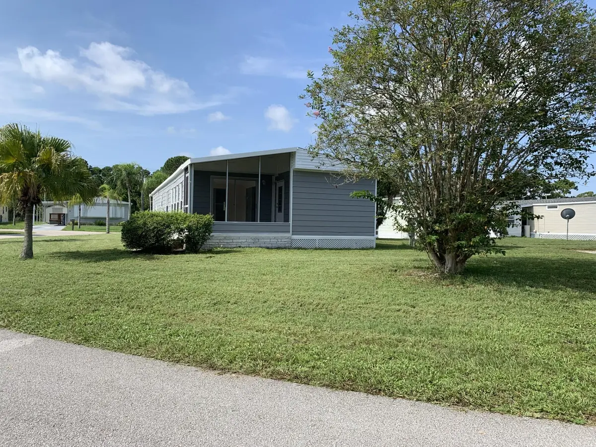 Back at 34 San Luis Obispo, Fort Pierce
