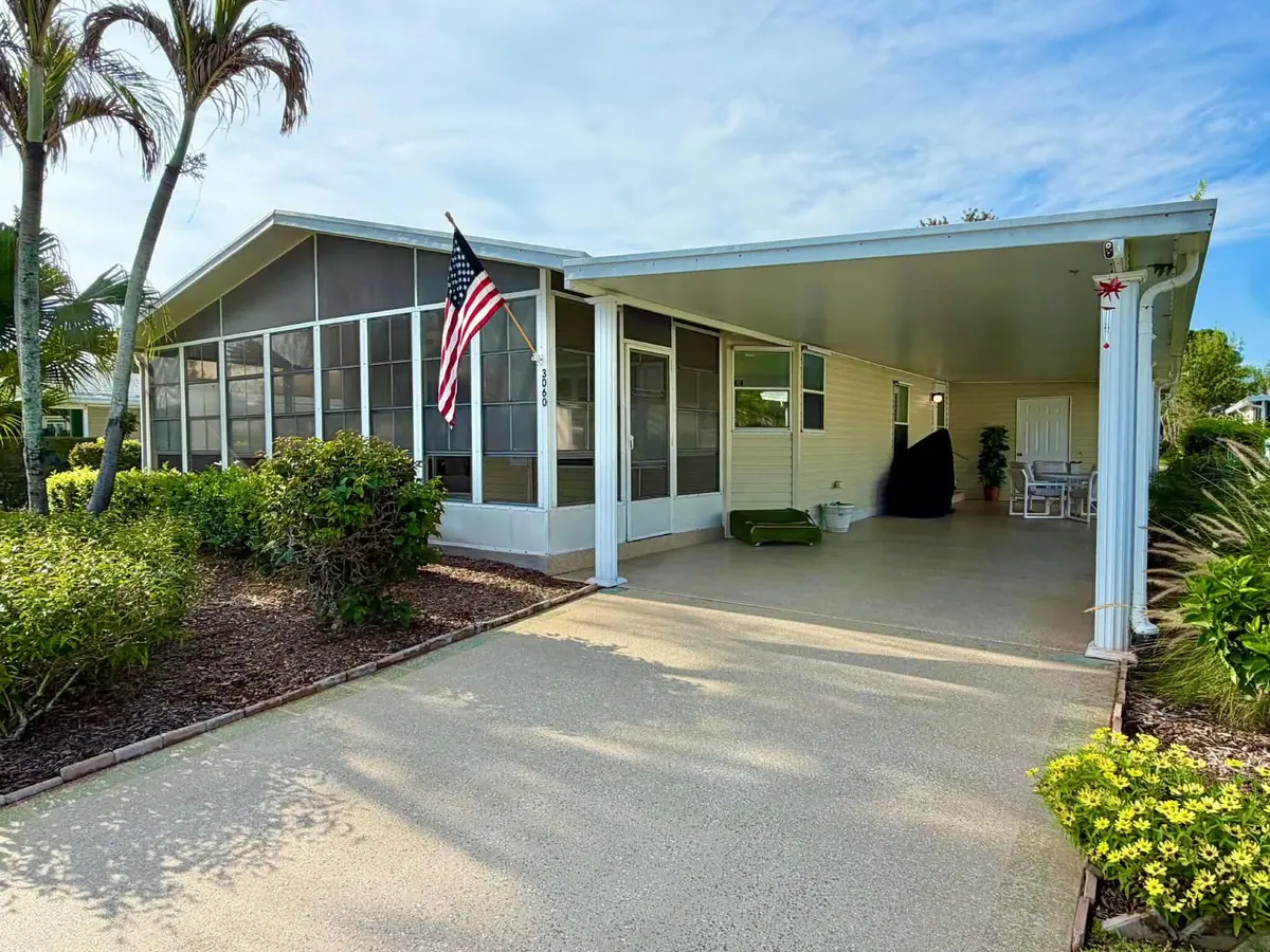 e1df25df-824f-4f39-9041-d2ca35fa3257 at 3060 Five Iron Drive,