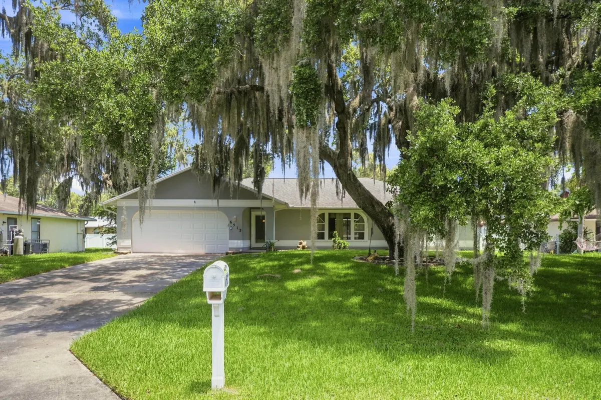 5_smg01494 at 6512 FLORA Way, Fort Pierce