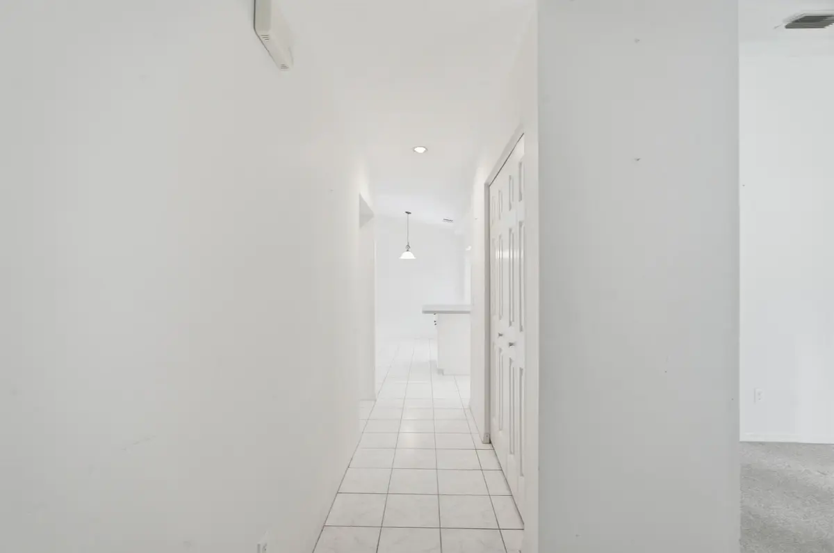 10_smg01324 at 6512 FLORA Way, Fort Pierce