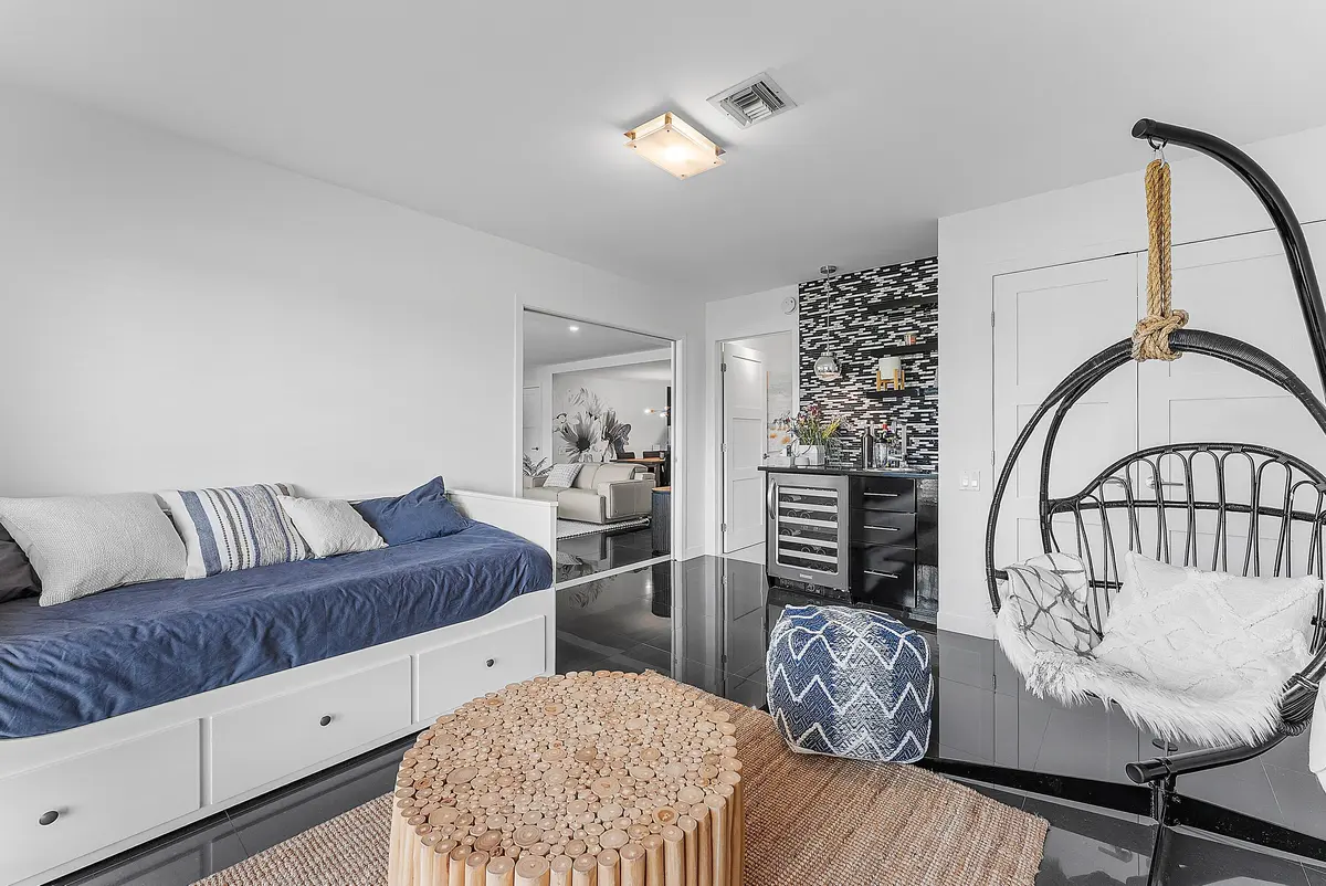 Den or third Bedroom at 3804 Quail Ridge Drive Blue Heron, Boynton Beach