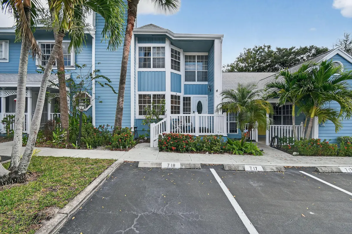 717OceanDunesCircle(1) at 717 Ocean Dunes Circle, Jupiter