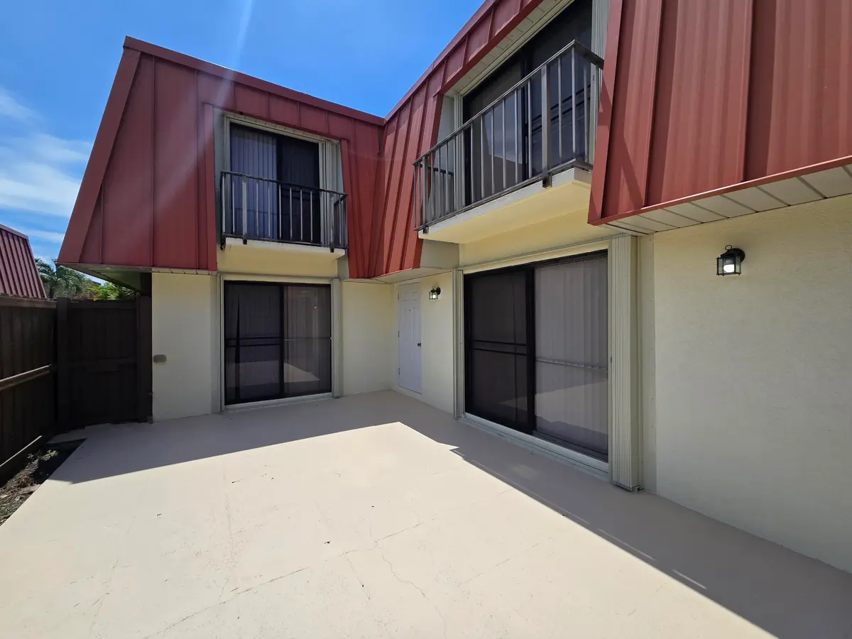 Patio at 3232 MERIDIAN Way B, Palm Beach Gardens