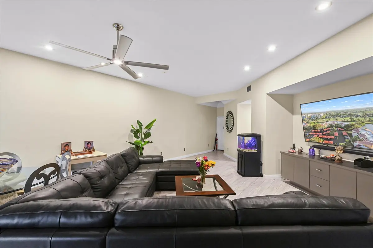 Photo 8 at 7520 La Paz Boulevard 306, Boca Raton