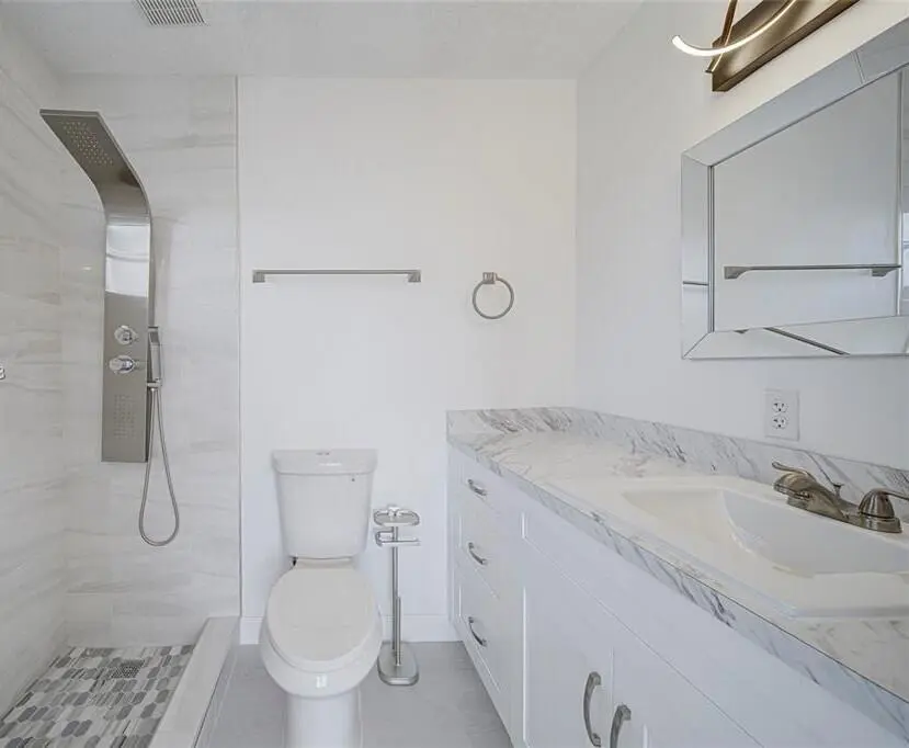 221 bath at 221 SW 78TH Place 221/231, Miami