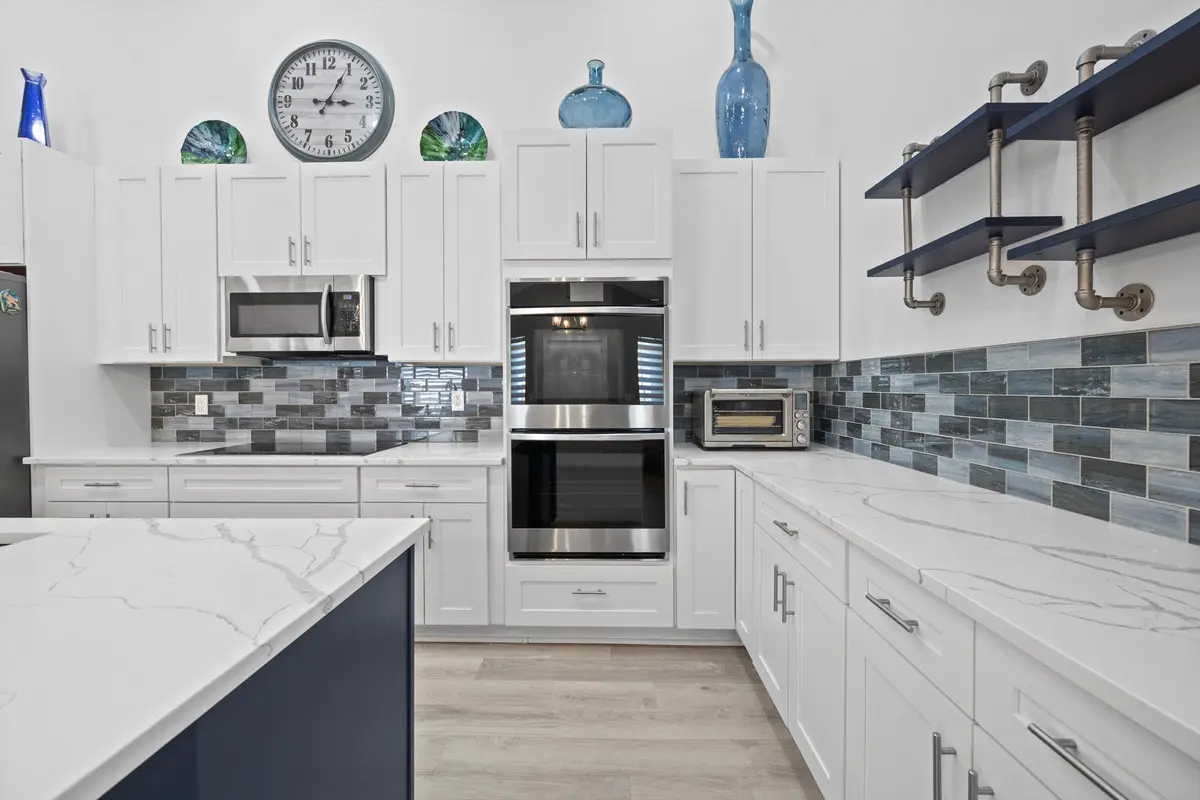 . at 10761 PELICAN Drive, Wellington
